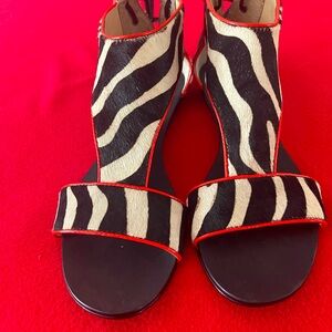 Calvin Klein Searra Sandals